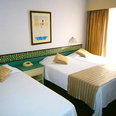 Cristal Caldas Hotel