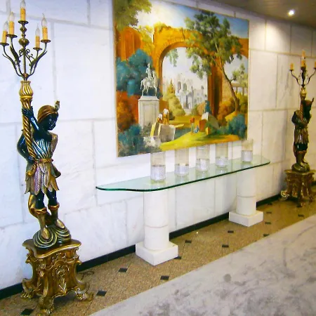 Hotel Cristal Caldas