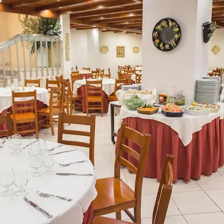Cristal Caldas Hotel