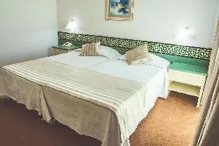 Cristal Caldas Hotel 3*