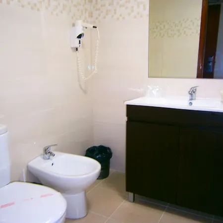 فندق Cristal Caldas كالداس دا راينها