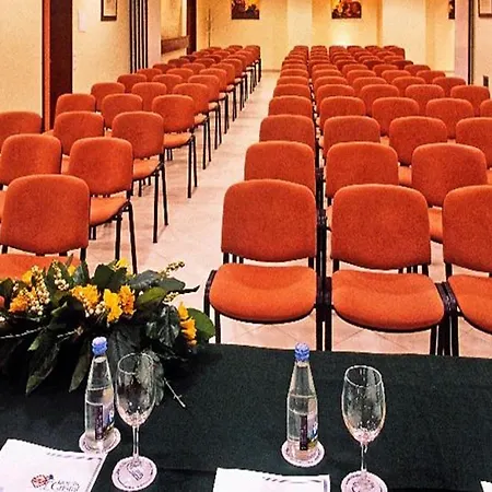 فندق Cristal Caldas 3*